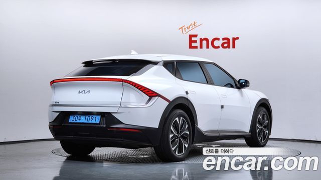 Kia EV6 Long Range 4WD Air 2022 — фото 2
