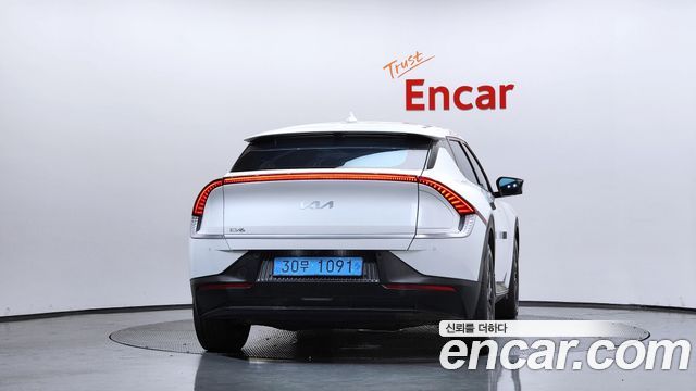 Kia EV6 Long Range 4WD Air 2022 — фото 4