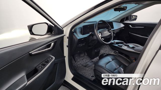 Kia EV6 Long Range 4WD Air 2022 — фото 10