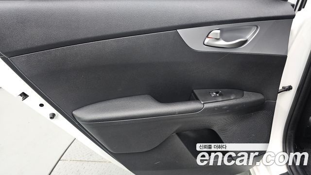 Kia K3 (II) 1.6 Prestige 2022 — фото 25