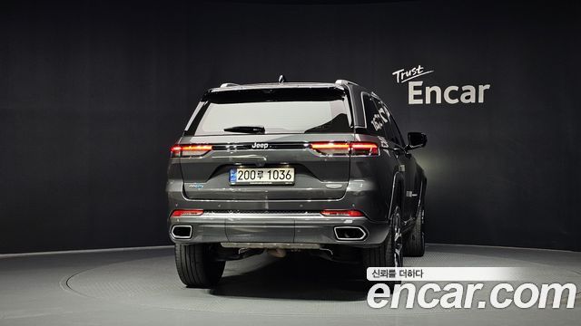 Jeep Grand Cherokee (WL) 4xe Summit Reserve 2023 — фото 4