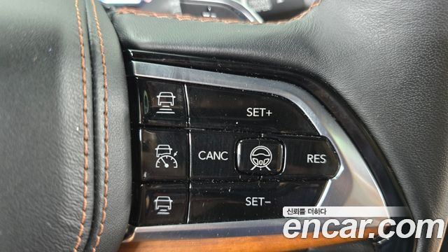 Jeep Grand Cherokee (WL) 4xe Summit Reserve 2023 — фото 33