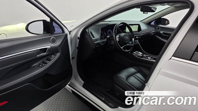 Hyundai Sonata (DN8) 2.0 Premium Plus 2022 — фото 10