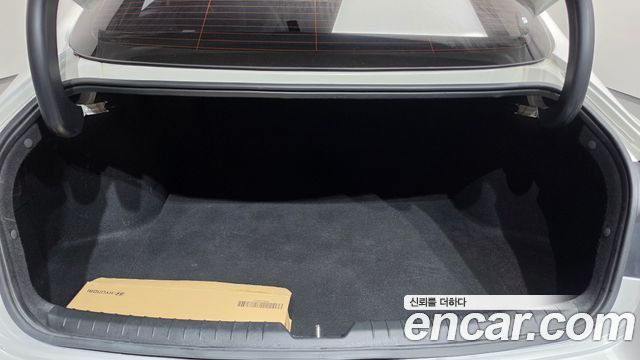 Hyundai Sonata (DN8) 2.0 Premium Plus 2022 — фото 17