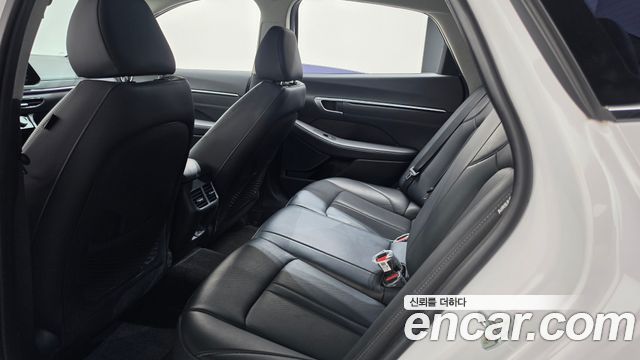 Hyundai Sonata (DN8) 2.0 Premium Plus 2022 — фото 19