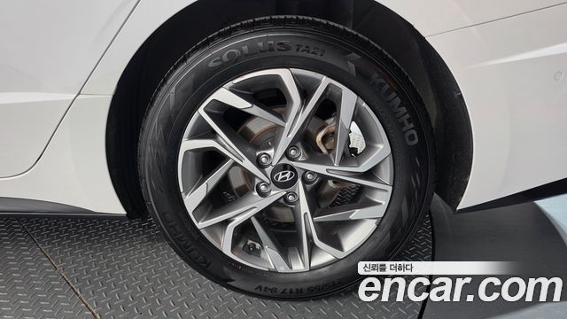 Hyundai Sonata (DN8) 2.0 Premium Plus 2022 — фото 21