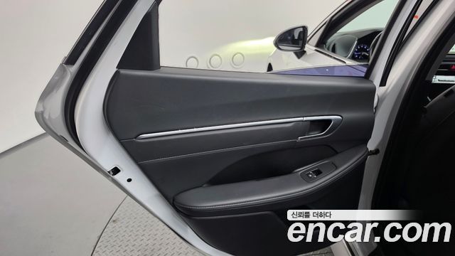 Hyundai Sonata (DN8) 2.0 Premium Plus 2022 — фото 25