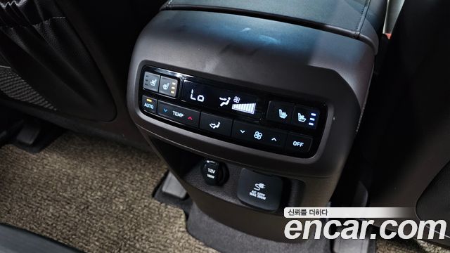 Hyundai Palisade Gasoline 3.8 4WD VIP 2023 — фото 17