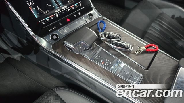 Audi A6 (C8) 45 TFSI Quattro Premium 2021 — фото 9
