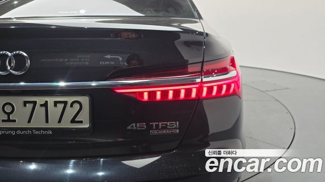Audi A6 (C8) 45 TFSI Quattro Premium 2021 — фото 23