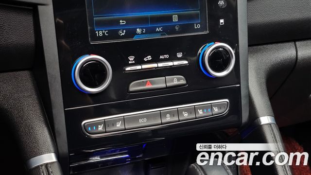 Renault Korea QM6 Diesel 4WD RE Signature 2017 — фото 23