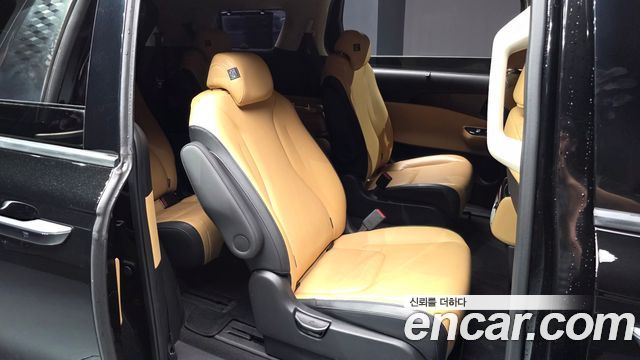 Kia Carnival (IV) Diesel 9-Seater Noblesse 2023 — фото 11