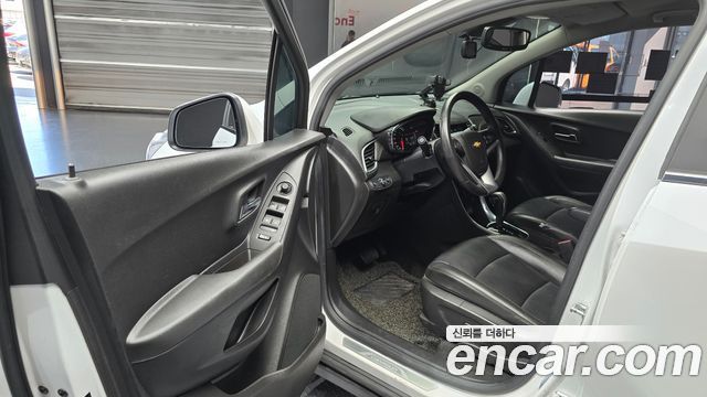Chevrolet Trax 1.6 Diesel Premier 2018 — фото 10