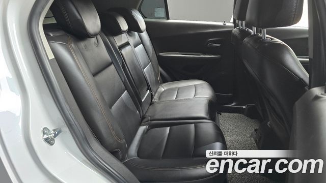 Chevrolet Trax 1.6 Diesel Premier 2018 — фото 11