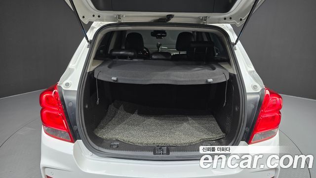 Chevrolet Trax 1.6 Diesel Premier 2018 — фото 20