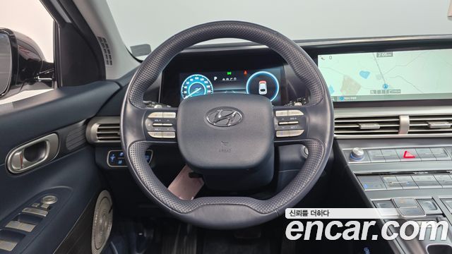 Hyundai Nexo Premium 2024 — фото 16