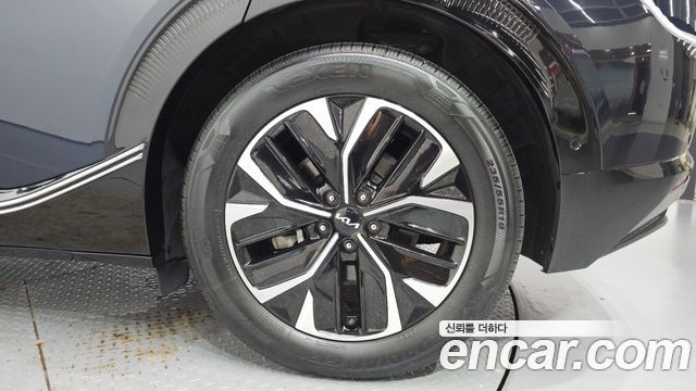Kia EV6 Long Range Earth 2022 — фото 27