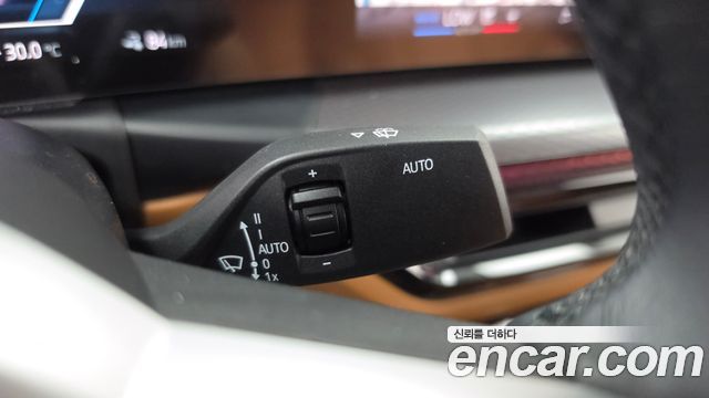 BMW i4 eDrive40 M Sports 2025 — фото 27