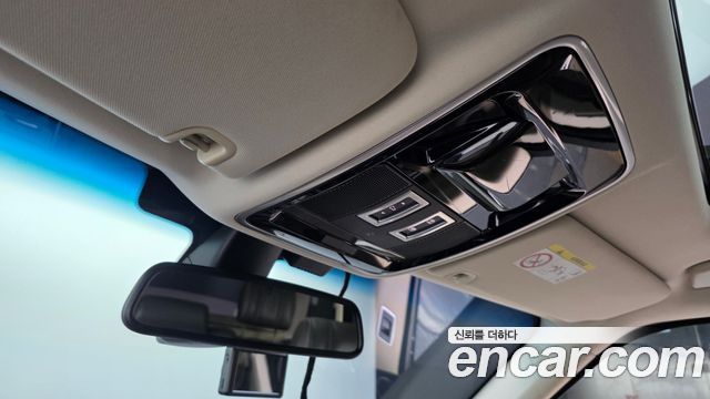Land Rover Range Rover (IV) 4.4 SDV8 Vogue SE DIESEL 2016 — фото 21