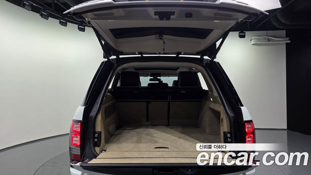 Land Rover Range Rover (IV) 4.4 SDV8 Vogue SE DIESEL 2016 — фото 24