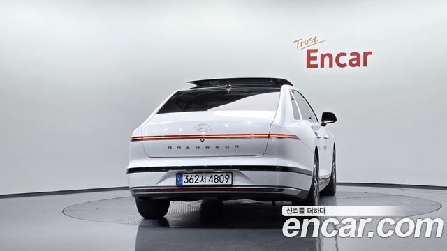 Hyundai Grandeur (GN7) 2,5 Gasoline 2WD Premium 2023 — фото 4