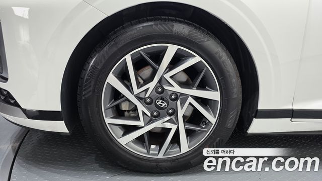 Hyundai Grandeur (GN7) 2,5 Gasoline 2WD Premium 2023 — фото 5