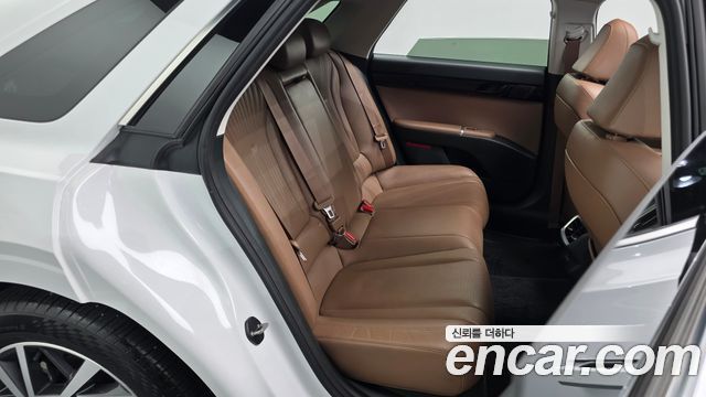 Hyundai Grandeur (GN7) 2,5 Gasoline 2WD Premium 2023 — фото 11