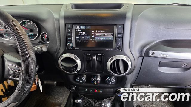 Jeep Wrangler (JK) 2.8 Diesel Rubicon 2Door 2014 — фото 18