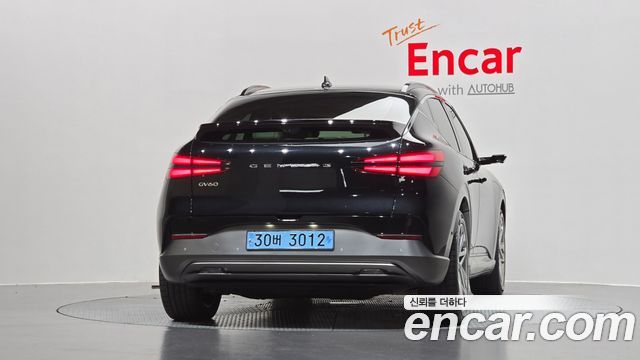 Genesis GV60 Standard AWD 2023 — фото 4