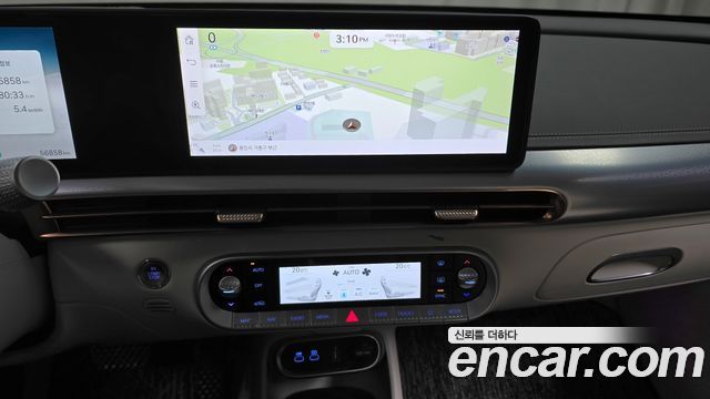Genesis GV60 Standard AWD 2023 — фото 13