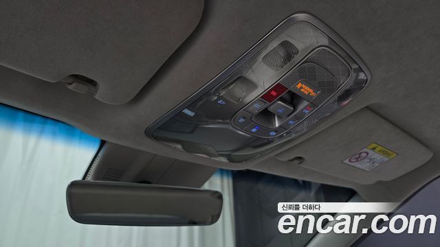 Genesis GV60 Standard AWD 2023 — фото 32