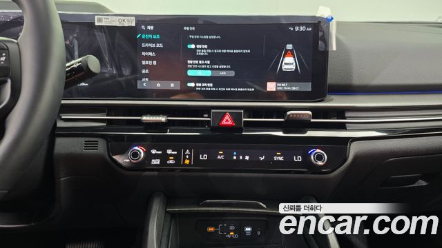 Kia Sportage (V) Gasoline 1.6 Turbo 2WD Signature 2025 — фото 14