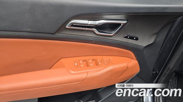 Kia Sportage (V) Gasoline 1.6 Turbo 2WD Signature 2025 — фото 19