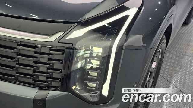 Kia Sportage (V) Gasoline 1.6 Turbo 2WD Signature 2025 — фото 22