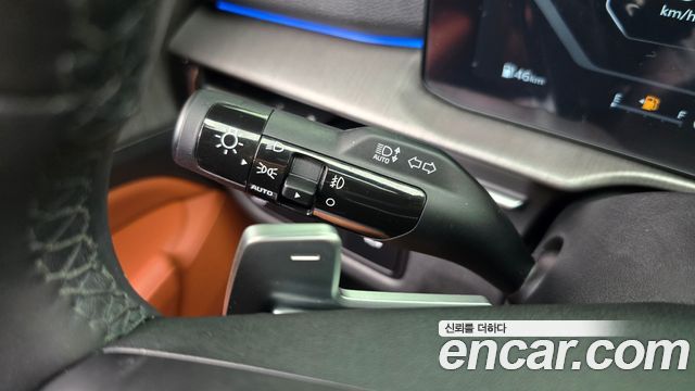 Kia Sportage (V) Gasoline 1.6 Turbo 2WD Signature 2025 — фото 29
