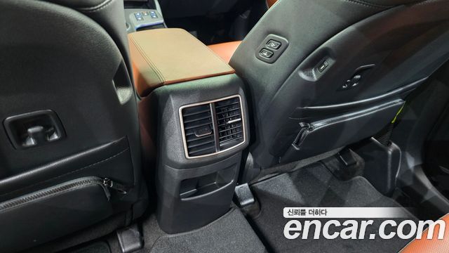 Kia Sportage (V) Gasoline 1.6 Turbo 2WD Signature 2025 — фото 30