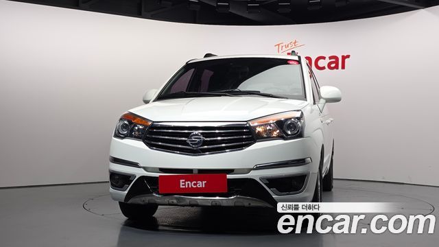 KG Mobility (SsangYong) Korando Turismo 4WD TX 11-seater 2017 — фото 3