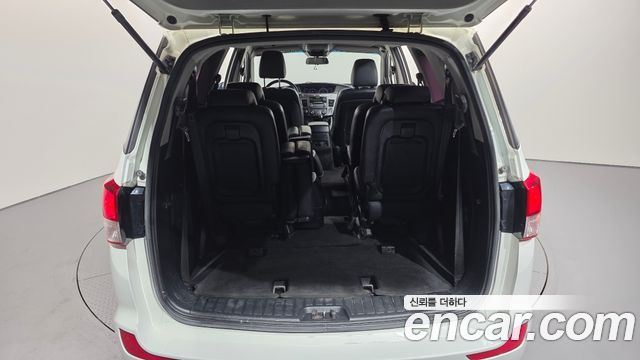 KG Mobility (SsangYong) Korando Turismo 4WD TX 11-seater 2017 — фото 20