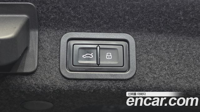 Audi A6 (C8) 45 TFSI Quattro Premium 2025 — фото 20