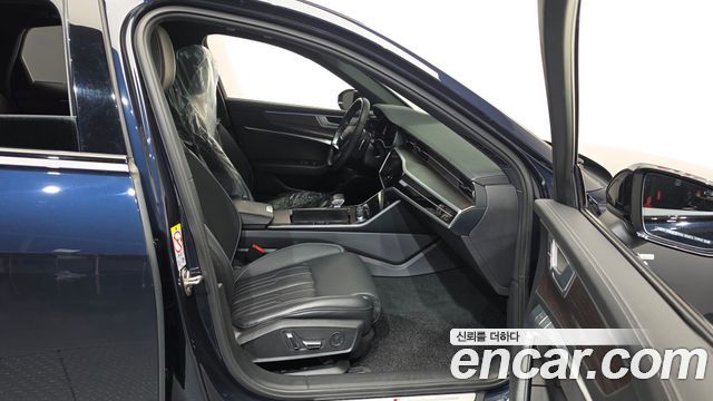 Audi A6 (C8) 45 TFSI Quattro Premium 2025 — фото 32