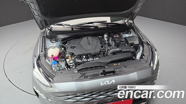 Kia K8 2.5 Gasoline 2WD Signature Special 2023 — фото 6