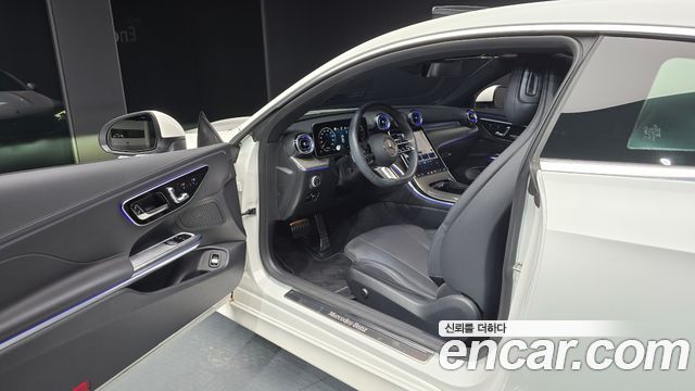 Mercedes-Benz CLE-Class (C236) CLE200 Coupe 2024 — фото 10