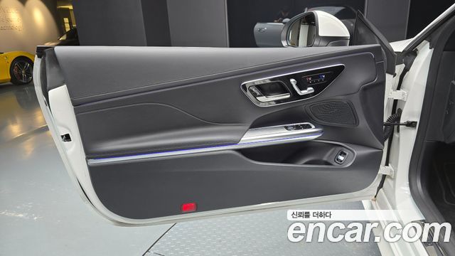 Mercedes-Benz CLE-Class (C236) CLE200 Coupe 2024 — фото 24