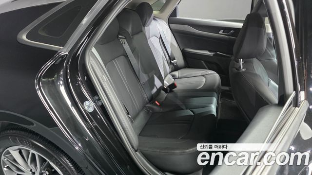 Kia K5 (III) 2.0 Prestige 2023 — фото 11
