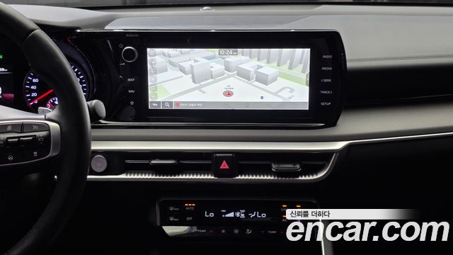 Kia K5 (III) 2.0 Prestige 2023 — фото 12