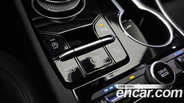 Kia K5 (III) 2.0 Prestige 2023 — фото 19