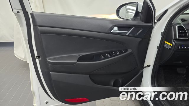 Hyundai Tucson Diesel 2.0 2WD Modern 2019 — фото 24