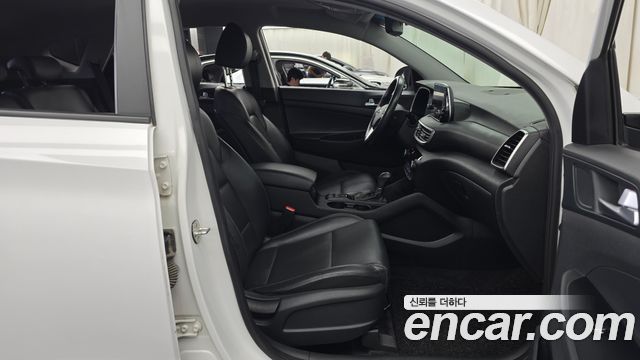 Hyundai Tucson Diesel 2.0 2WD Modern 2019 — фото 26