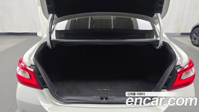 Nissan Altima 2.5 Smart L33 2017 — фото 20