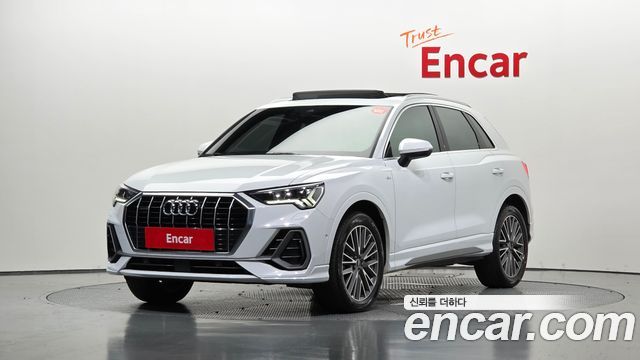 Audi Q3 (F3) 35 TDI Quattro Premium